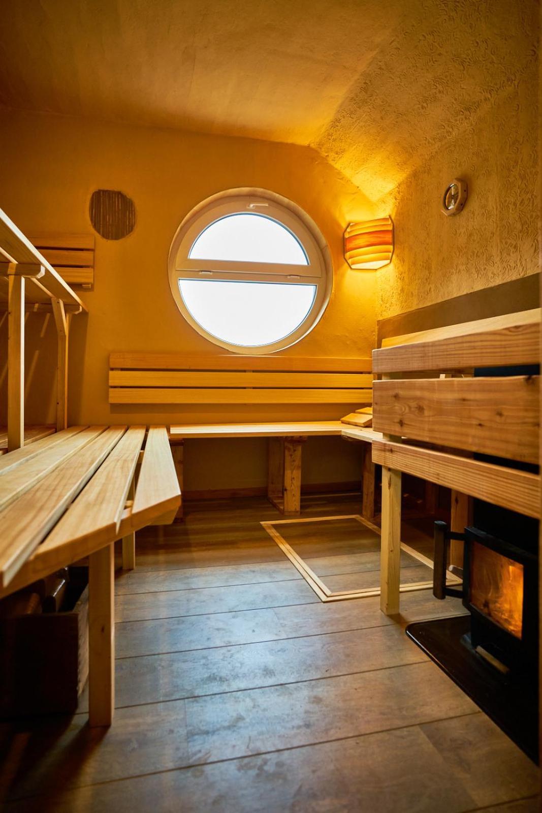 Hotel Olbernhau Mit Sauna - Kleines Landhotel Zur Ofenschenke Zewnętrze zdjęcie