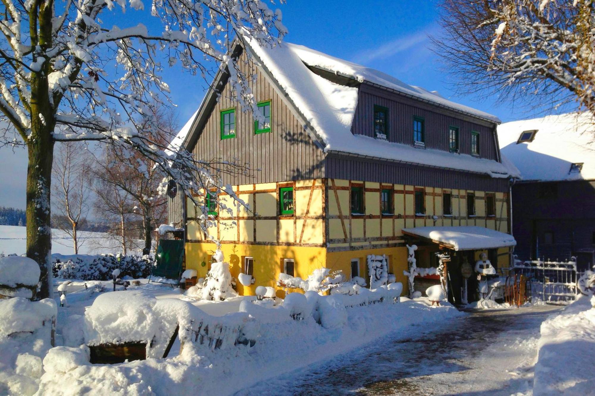 Hotel Olbernhau Mit Sauna - Kleines Landhotel Zur Ofenschenke Zewnętrze zdjęcie